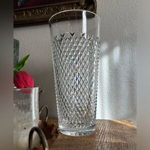 Treasures of the Sea Alana 12" Flower Vase by Waterford